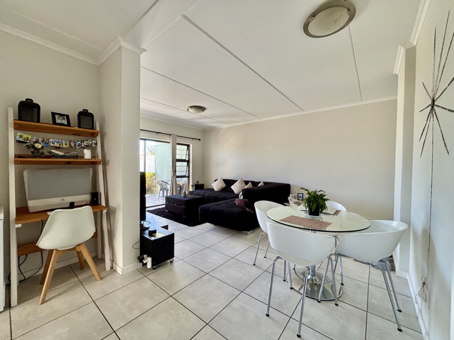 To Let 3 Bedroom Property for Rent in Richwood Western Cape